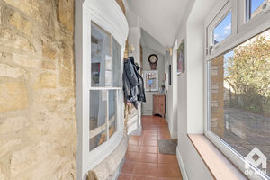 Photo 18- click for photo gallery